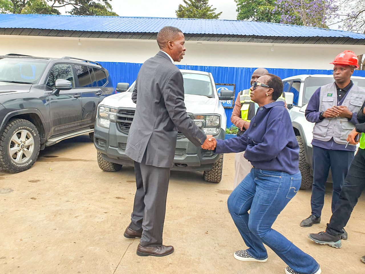 Maendeleo ya  ujenzi wa Kituo cha Kimataifa cha Mikutano cha Mount Kilimanjaro (MKICC) jijini Arush